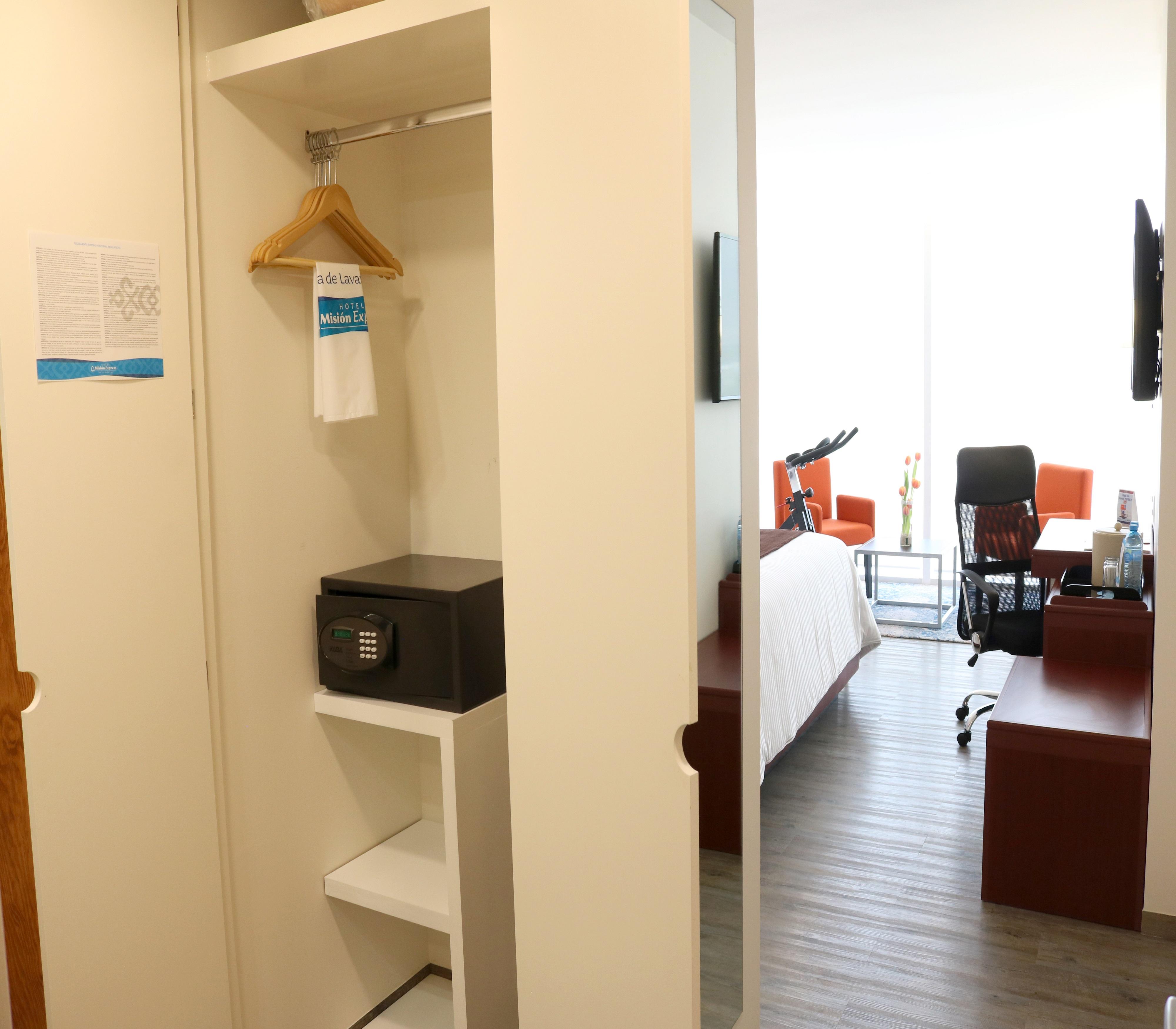Mision Express Queretaro Hotell Eksteriør bilde